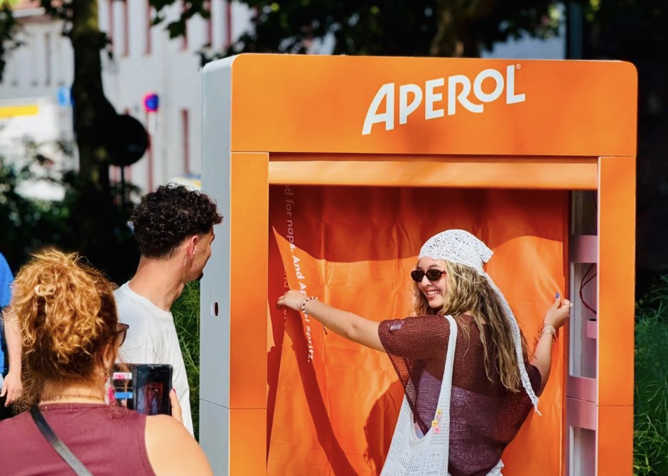 Aperol lance le Spritz TO GO en Belgique